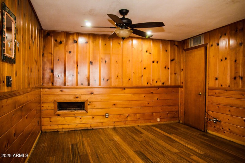 GuestHouse-12