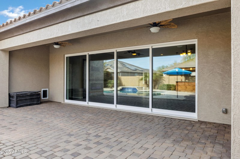 22174 E Creekside Dr-40