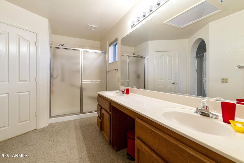 2nd Master Bath
