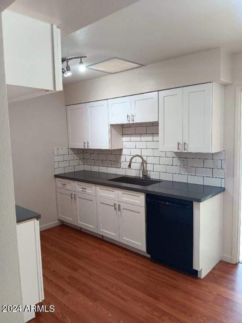 KITCHEN2