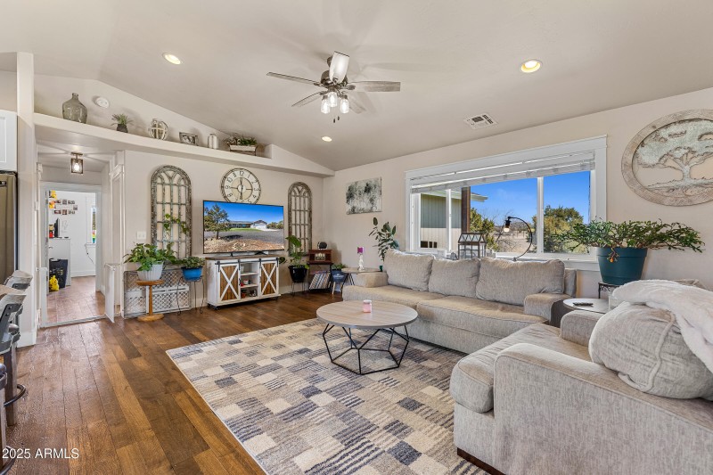 9655 E Rosewood Drive-17