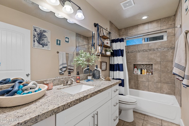 9655 E Rosewood Drive-38