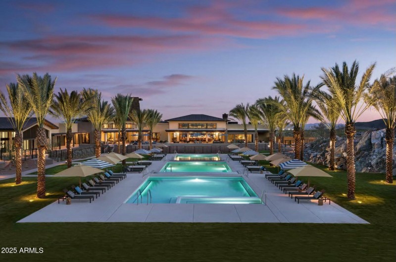POOLS AT VICTORY CLUB