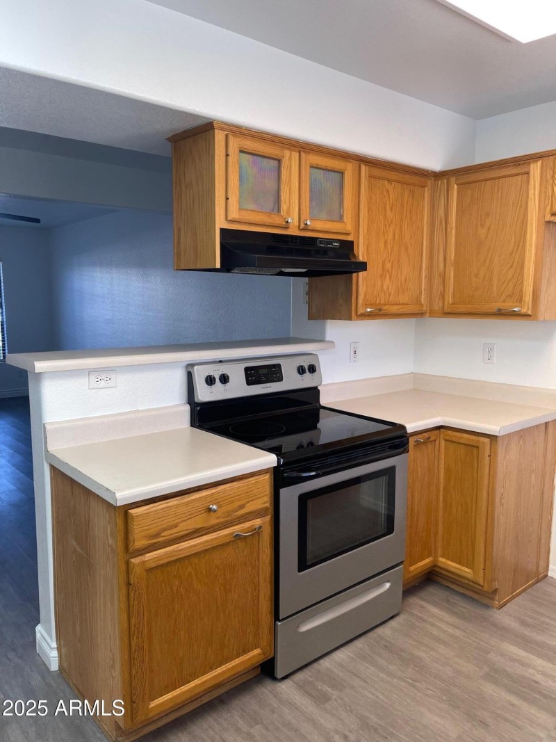 7801 Kitchen