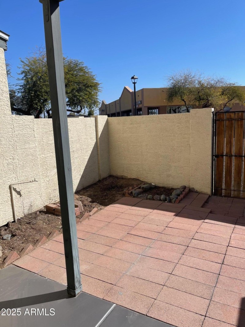 7801 Patio 2