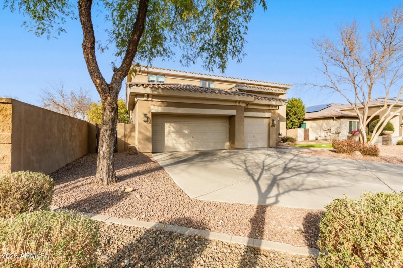 1078 W Spur Court