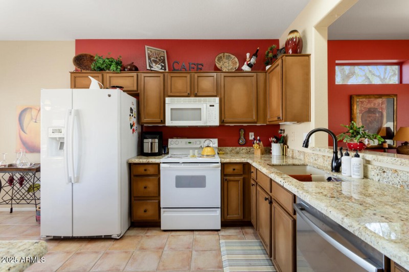 12-Kitchen
