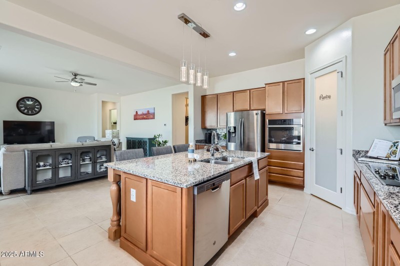 11 Kitchen