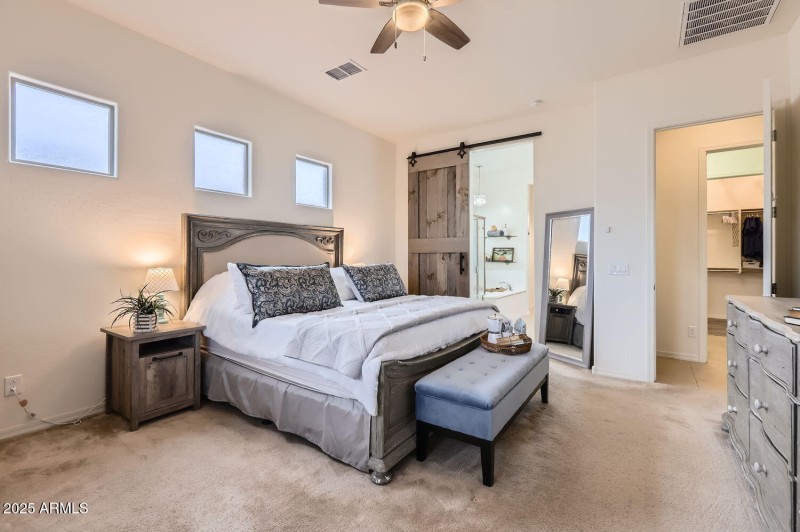 17 Primary Bedroom