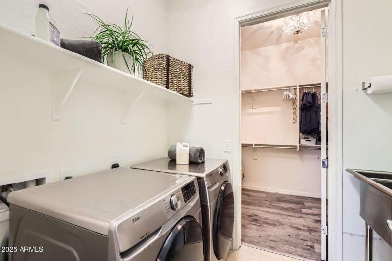 24 Laundry Room