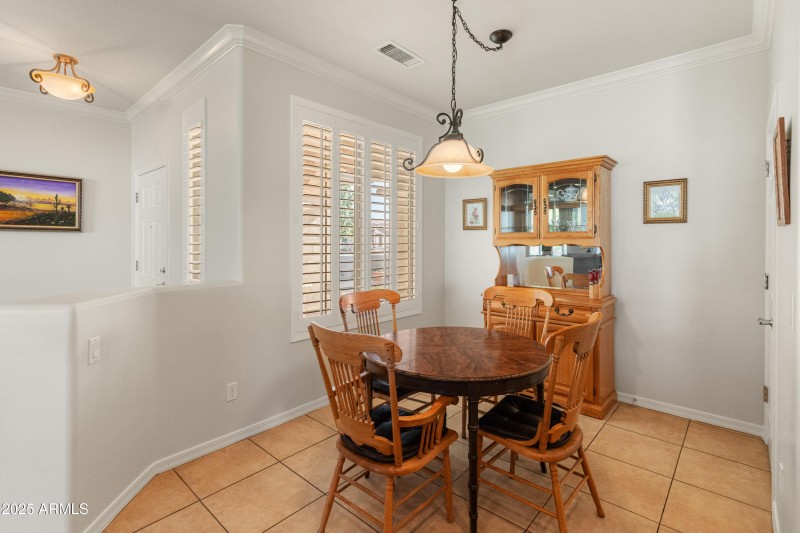 26458 W Yukon Dr-14