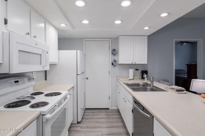 Kitchen- Appliances Stay