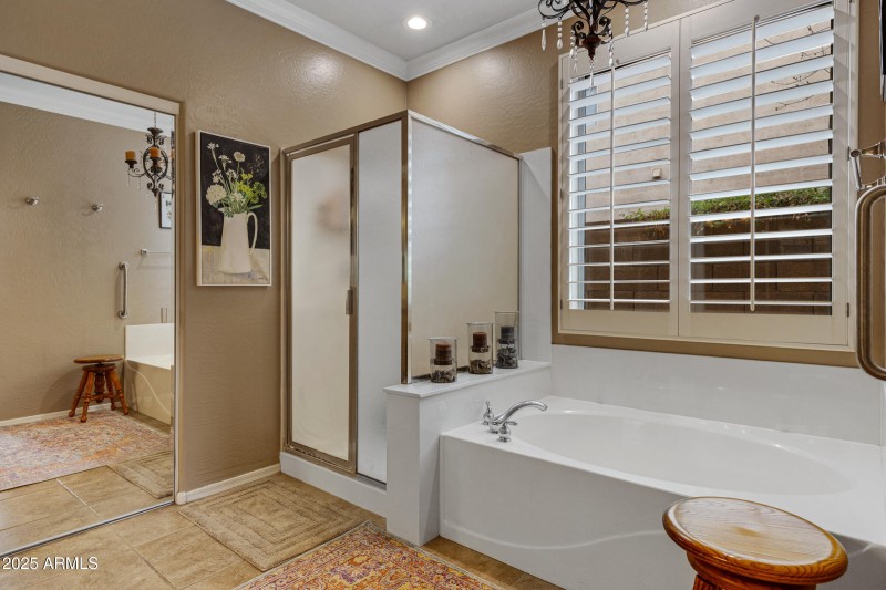 141 W. Roadrunner Dr-27