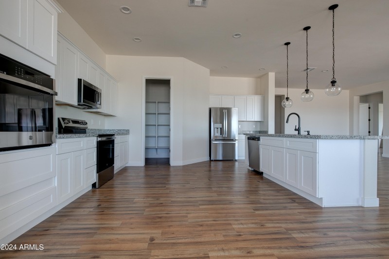0029-29120 N. 257th Drive, Wittmann, AZ-
