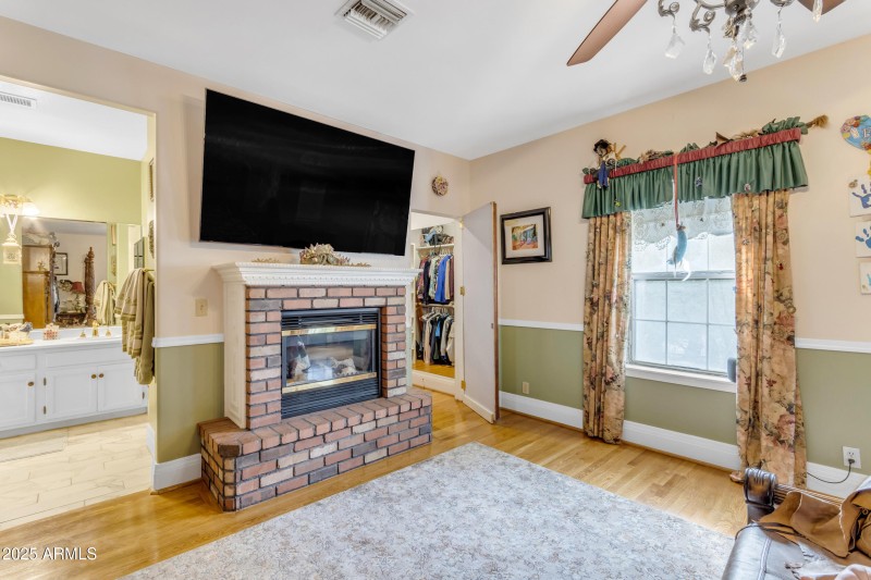Master Suite 2