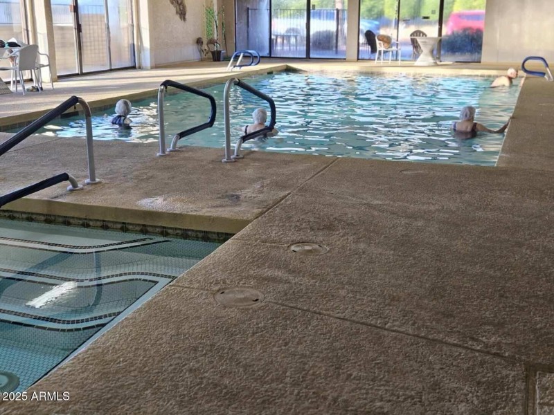 2 community pools