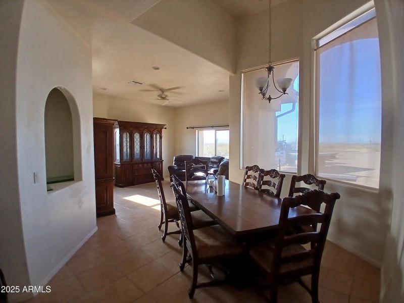 Living/Dining Area