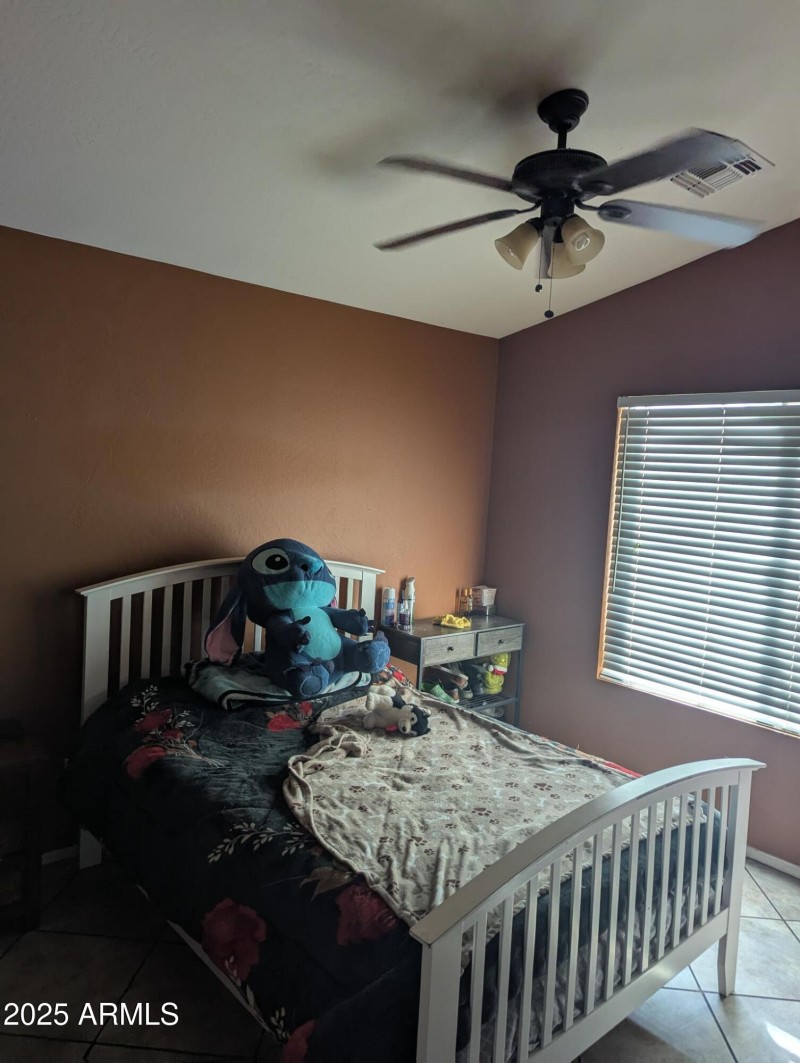 PXL_20250131_162938207.MP