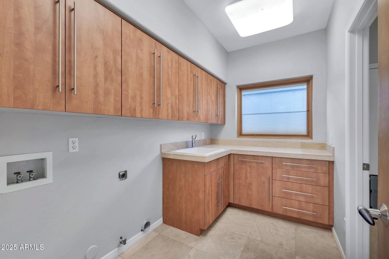 10410 N 74th Pl-45