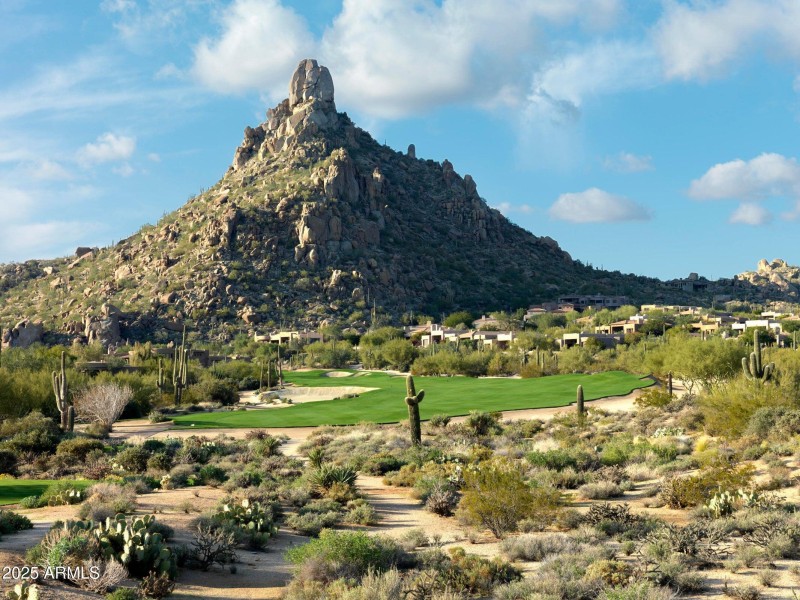 Pinnacle Peak - Desert Highlands Golf