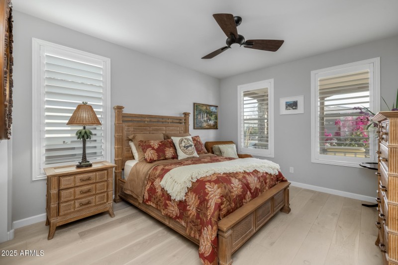 26) BED 2