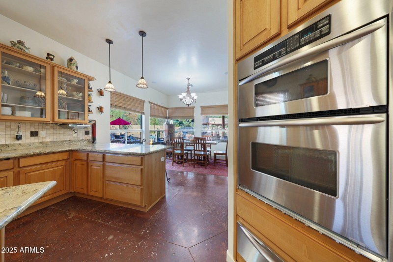 DUAL OVENS