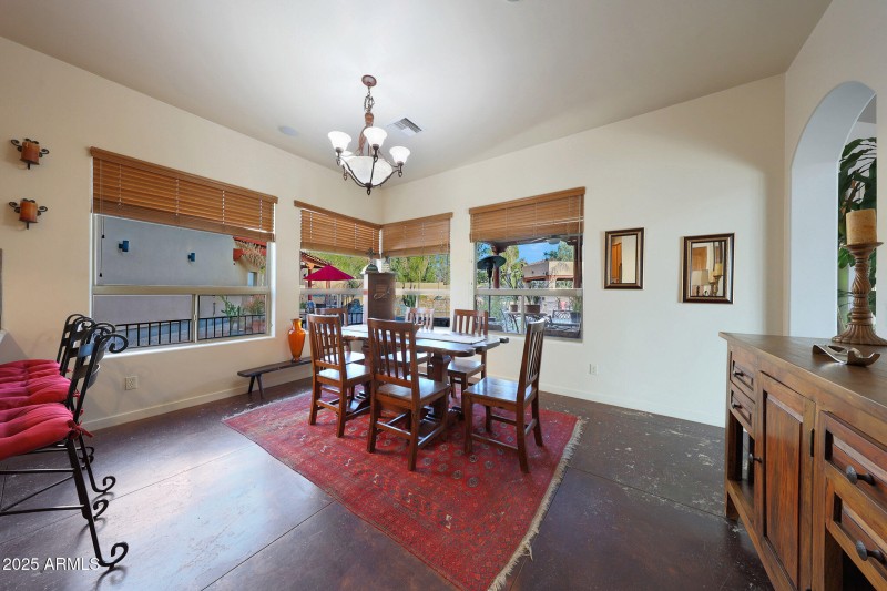 EAT IN KITCHEN AREA