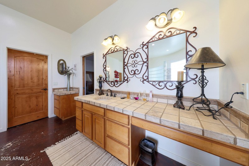 TONS OF COUNTER TOP SPACE