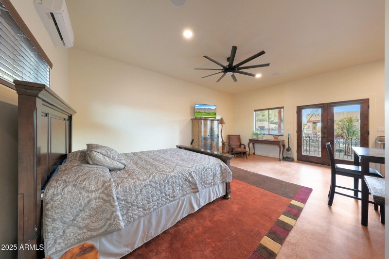 DETACHED CASITA