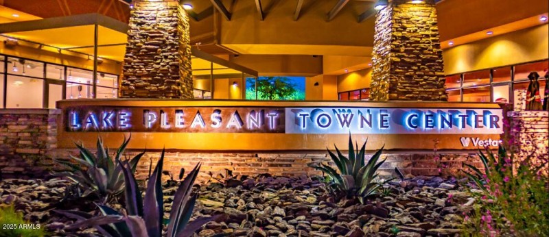 Lake Pleasant Town Center Peoria