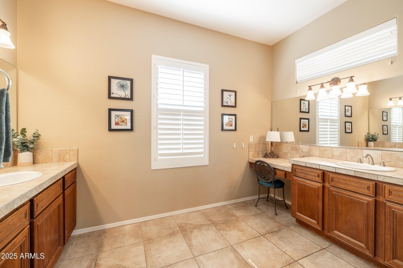 13050 W Pinnacle Vista Dr-22