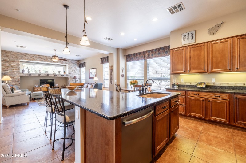 13050 W Pinnacle Vista Dr-40