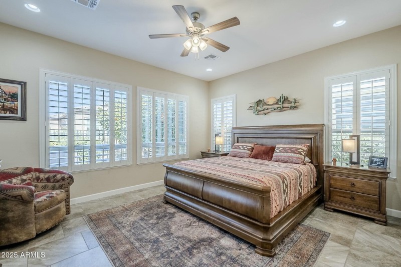 Primary suite