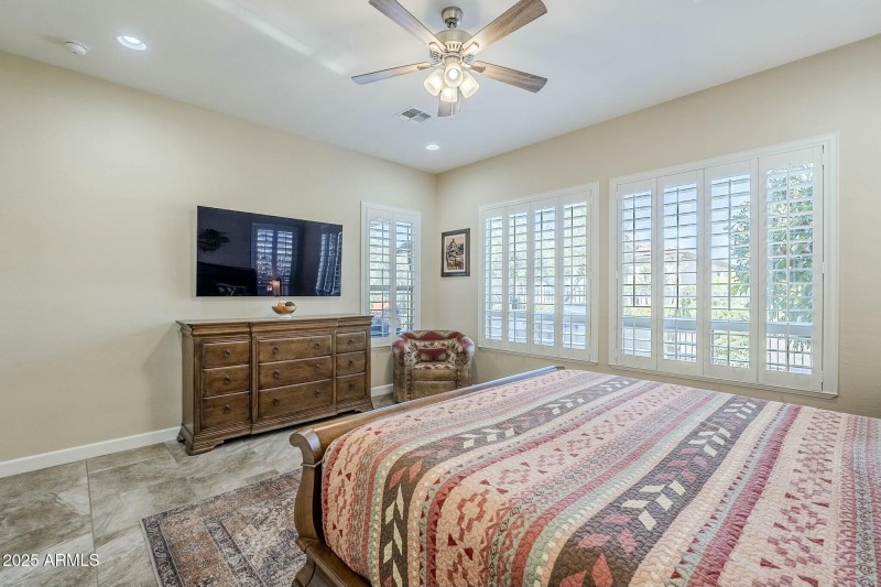 Primary suite