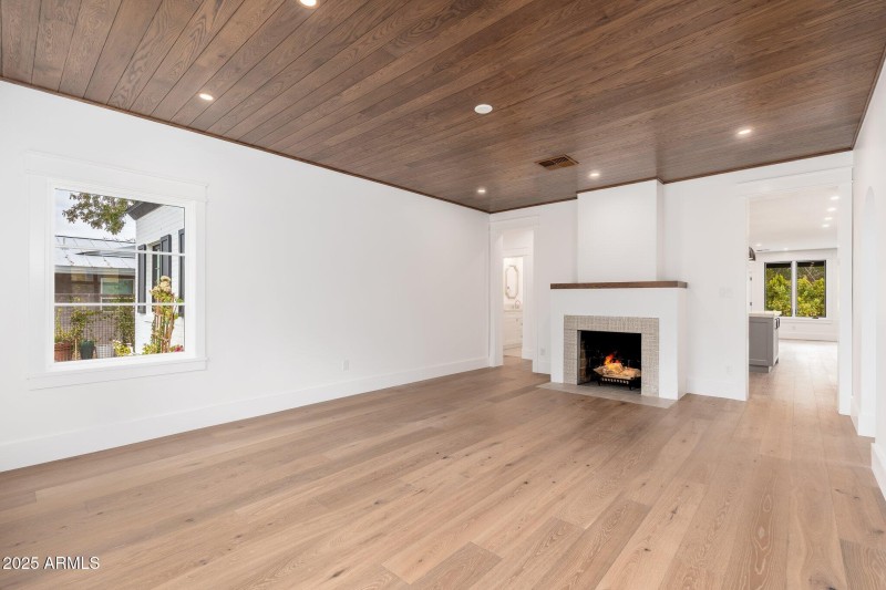 Living Room & Fireplace