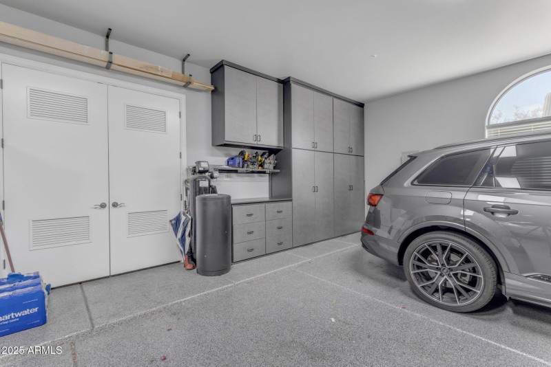 4 Car Garage