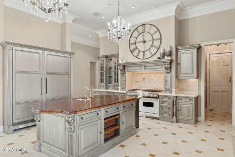Kitchen & Liebherr Fridge