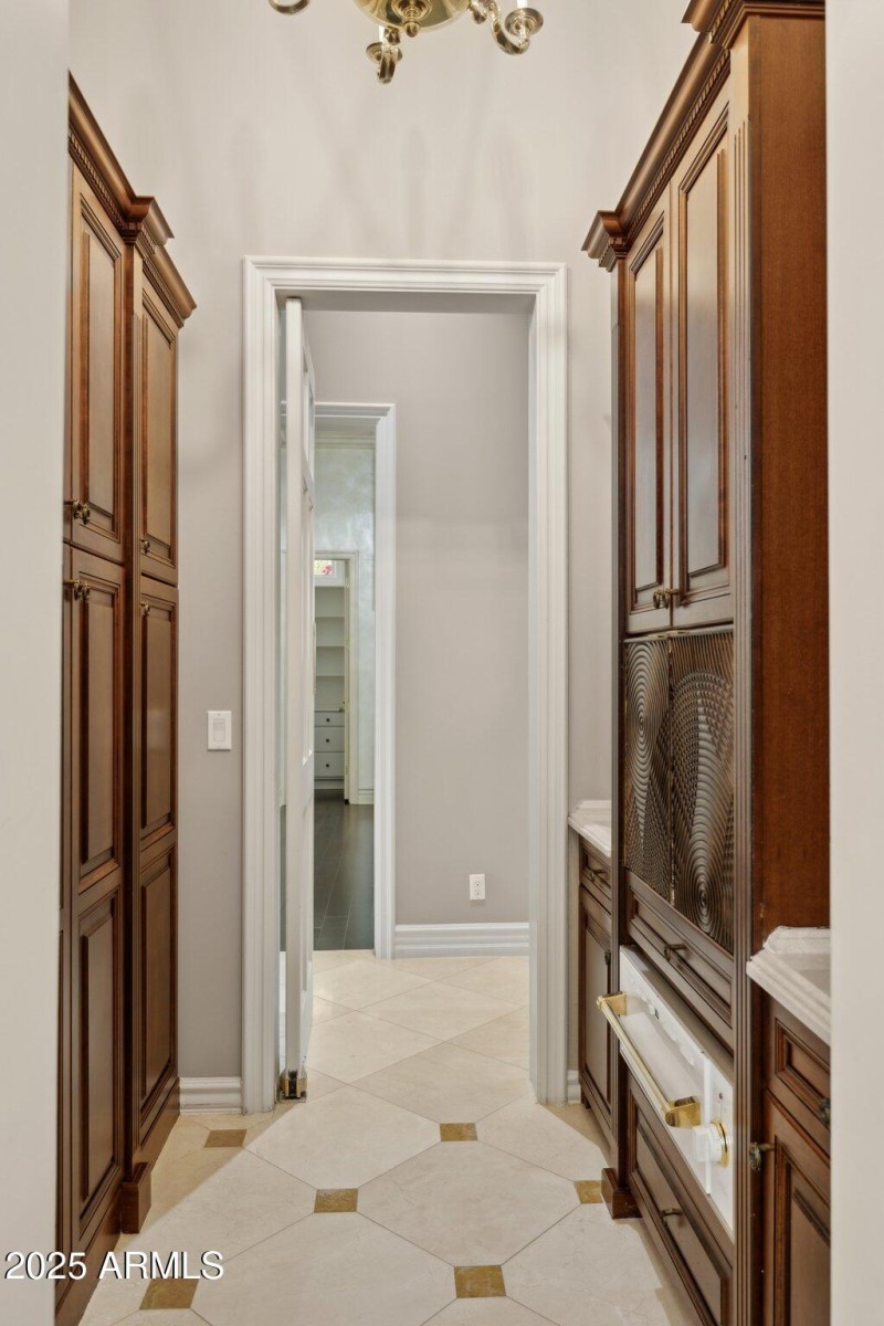 Butler Pantry
