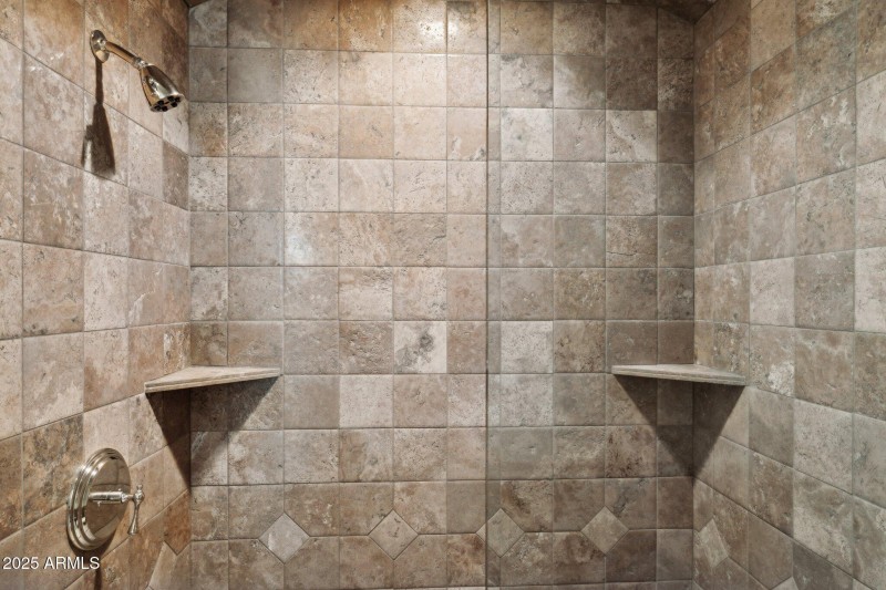 Guest Bedroom 1 Shower