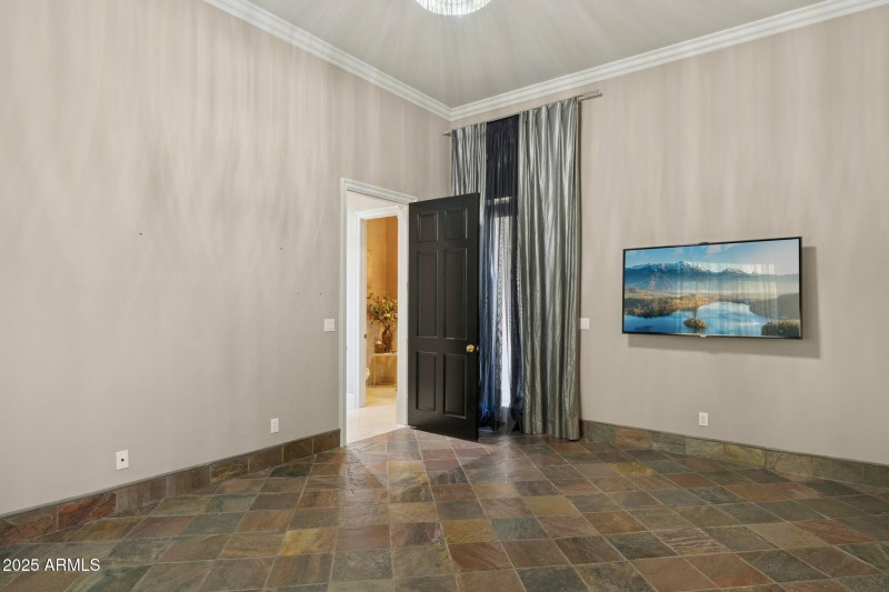 Guest Bedroom 1
