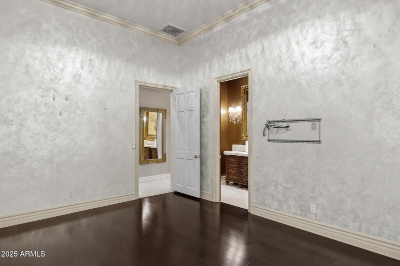 Guest Bedroom 2