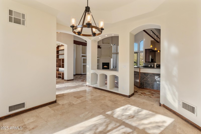 5830 E Restin Rd-30