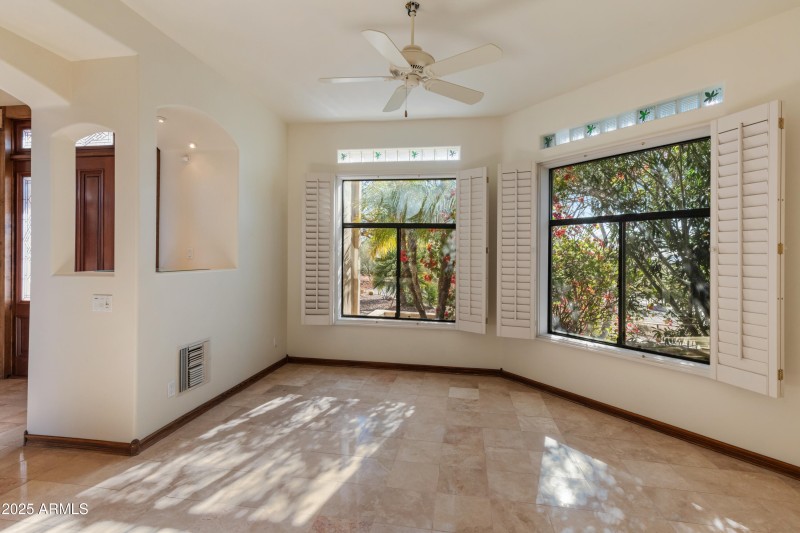 5830 E Restin Rd-34
