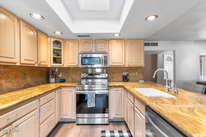 SS Kitchen