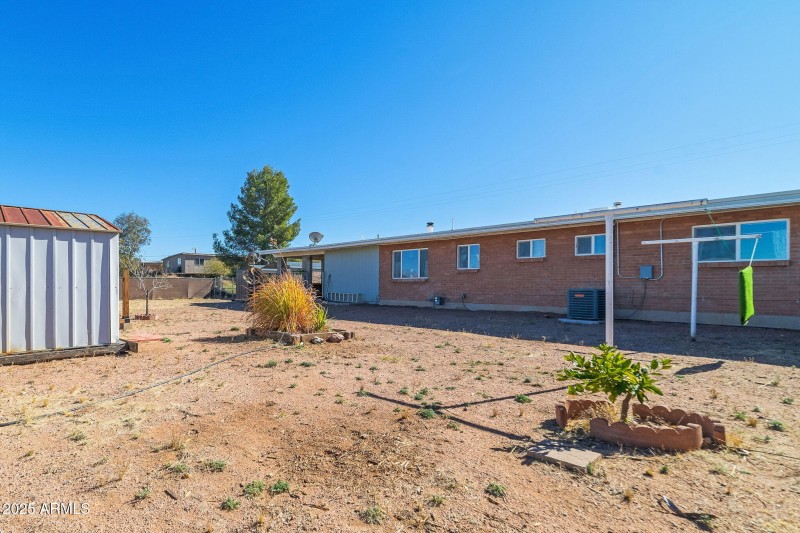 31-web-or-mls-417 W Sunset - MLS Images
