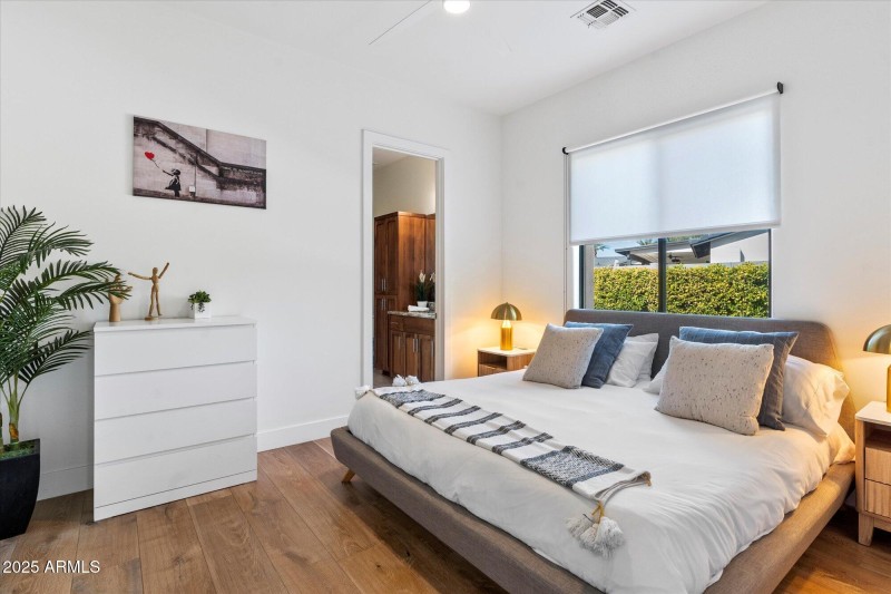 Secondary Bedroom