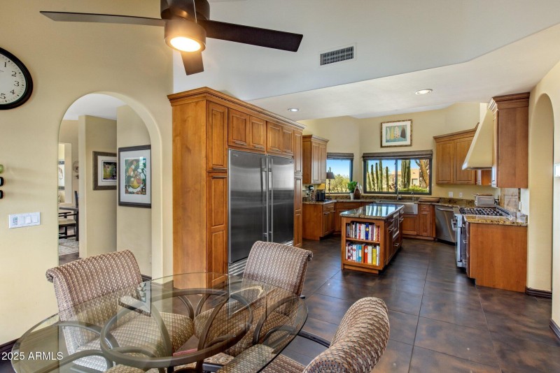 Kitchen 1