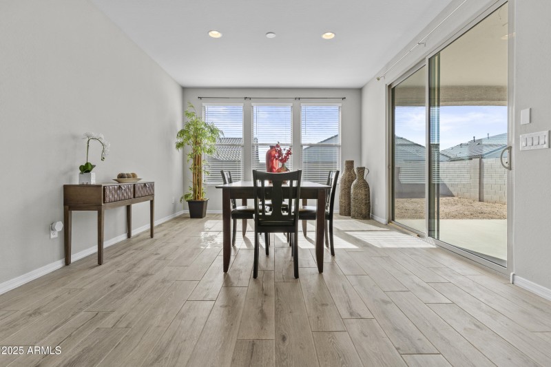 Spacious Dining Area