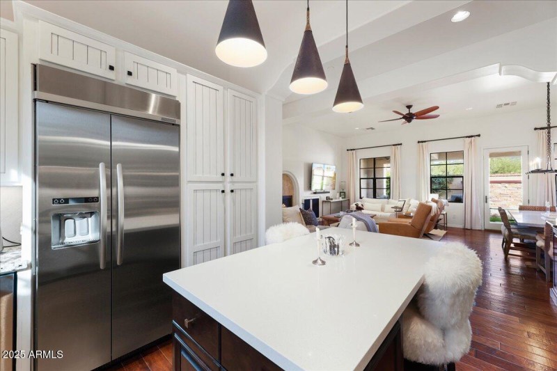 09-Kitchen