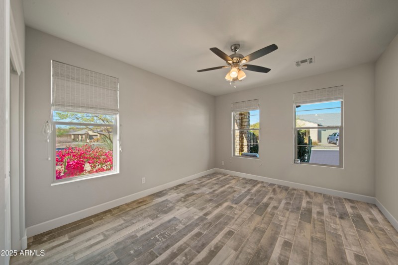4413 Noble Dr 00035